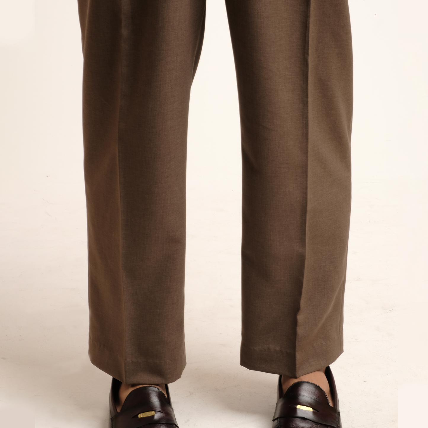 Simple Trousers: Double Fronts Loops in Tobacco